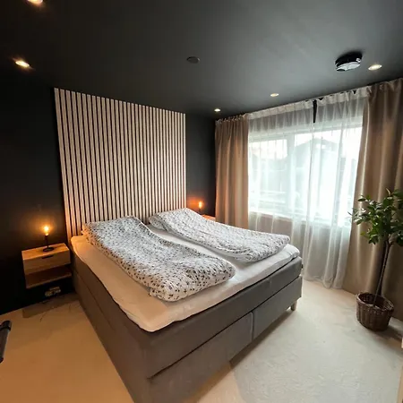 Modern 3 Bedroom House With Garden And Free Parking For Rent In Stavanger During Ons Close To The Airport *